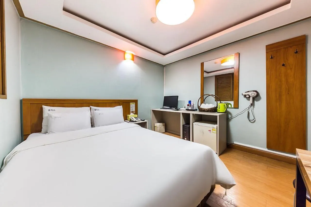 Motel Palace Seoul 0*,  South Korea